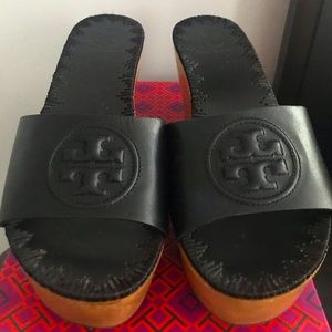 Tory Burch Patty Wedge Slide Size 6.5